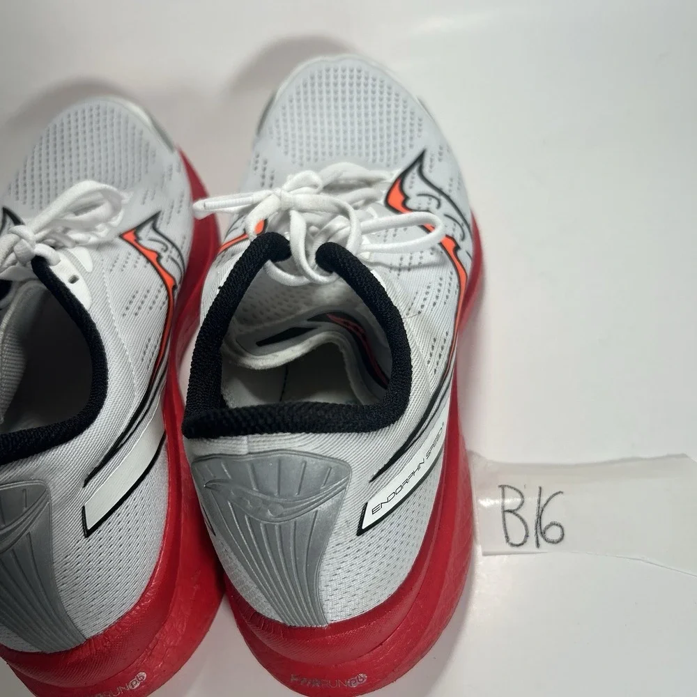 Mens Saucony Endorphin Speed 3 Running Shoes Size‎ 14 White Red No Insoles